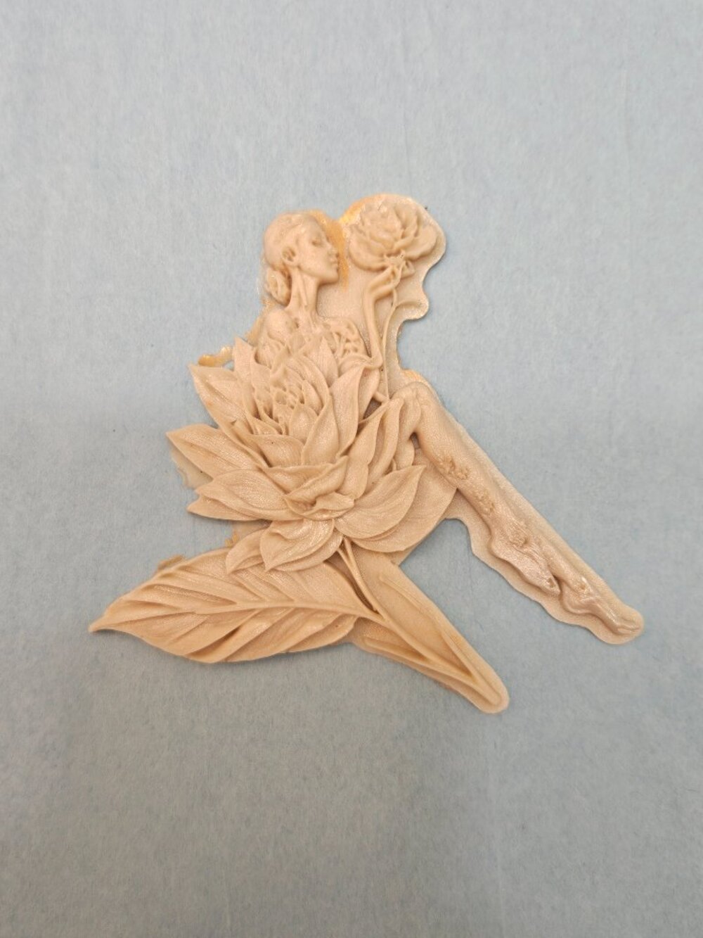 Woman with roses mold